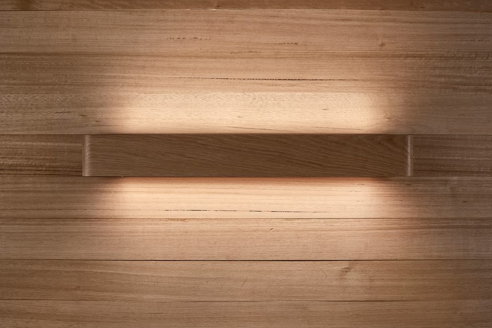 SOLID WALL LIGHT
