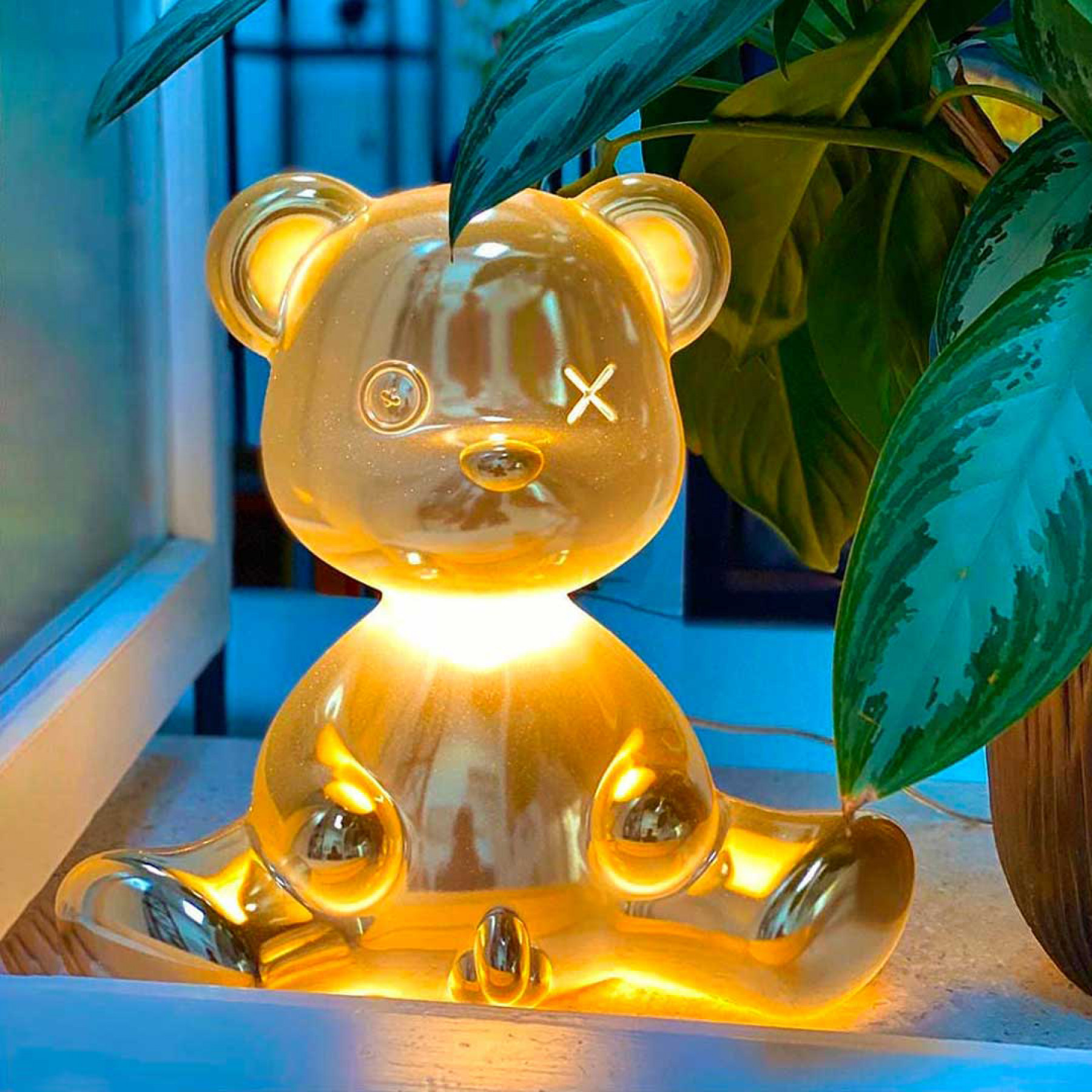 Teddy Boy Lamp Metal Finish with Cable