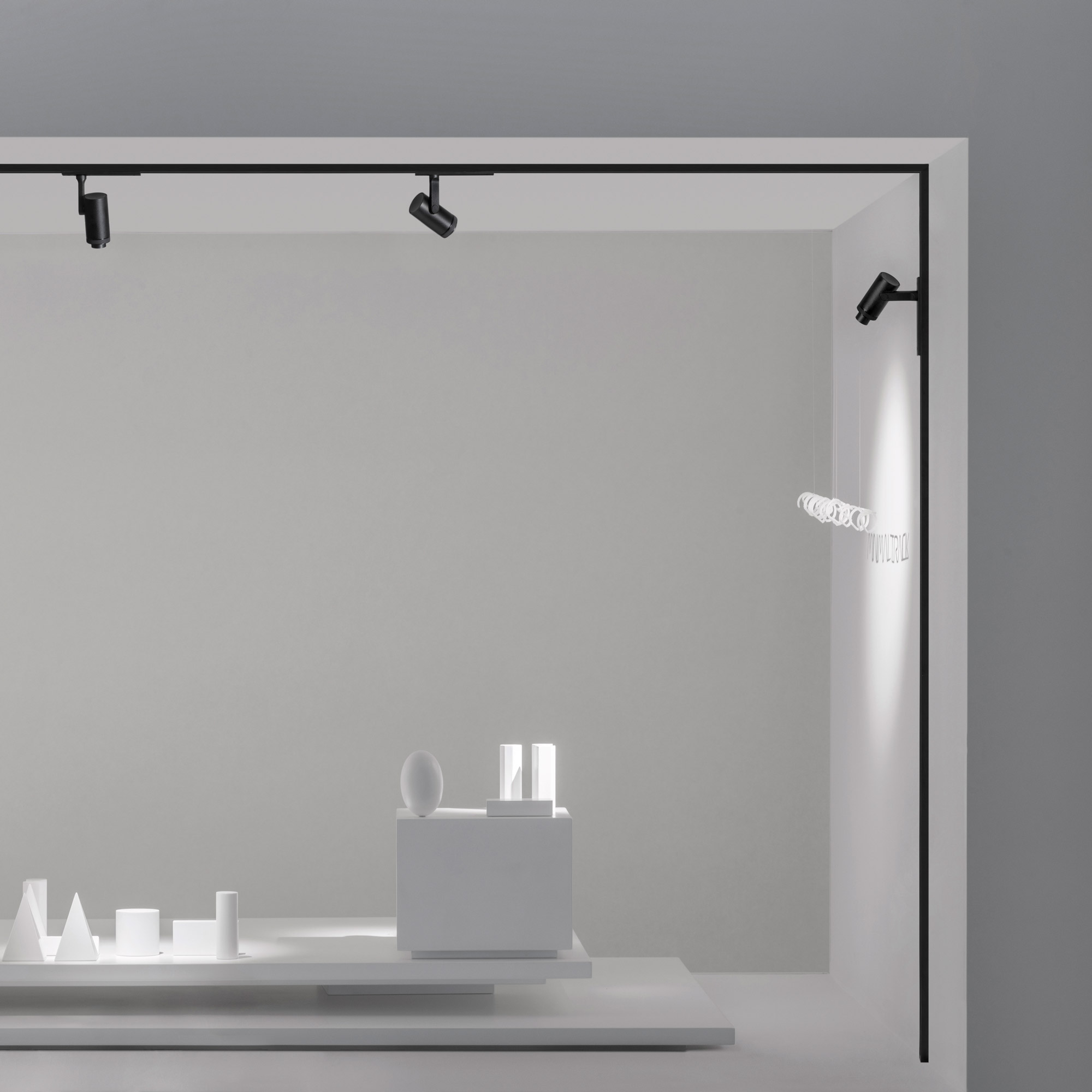 MINIMAL TRACK Fourth Dimension Lighting