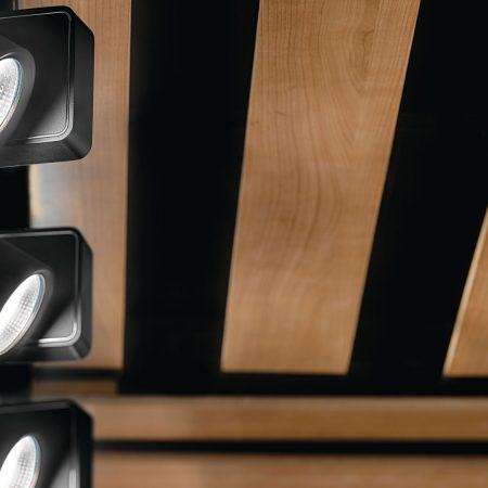 Lola Cruz Store – Spain