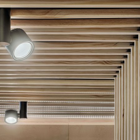 Lola Cruz Store – Spain